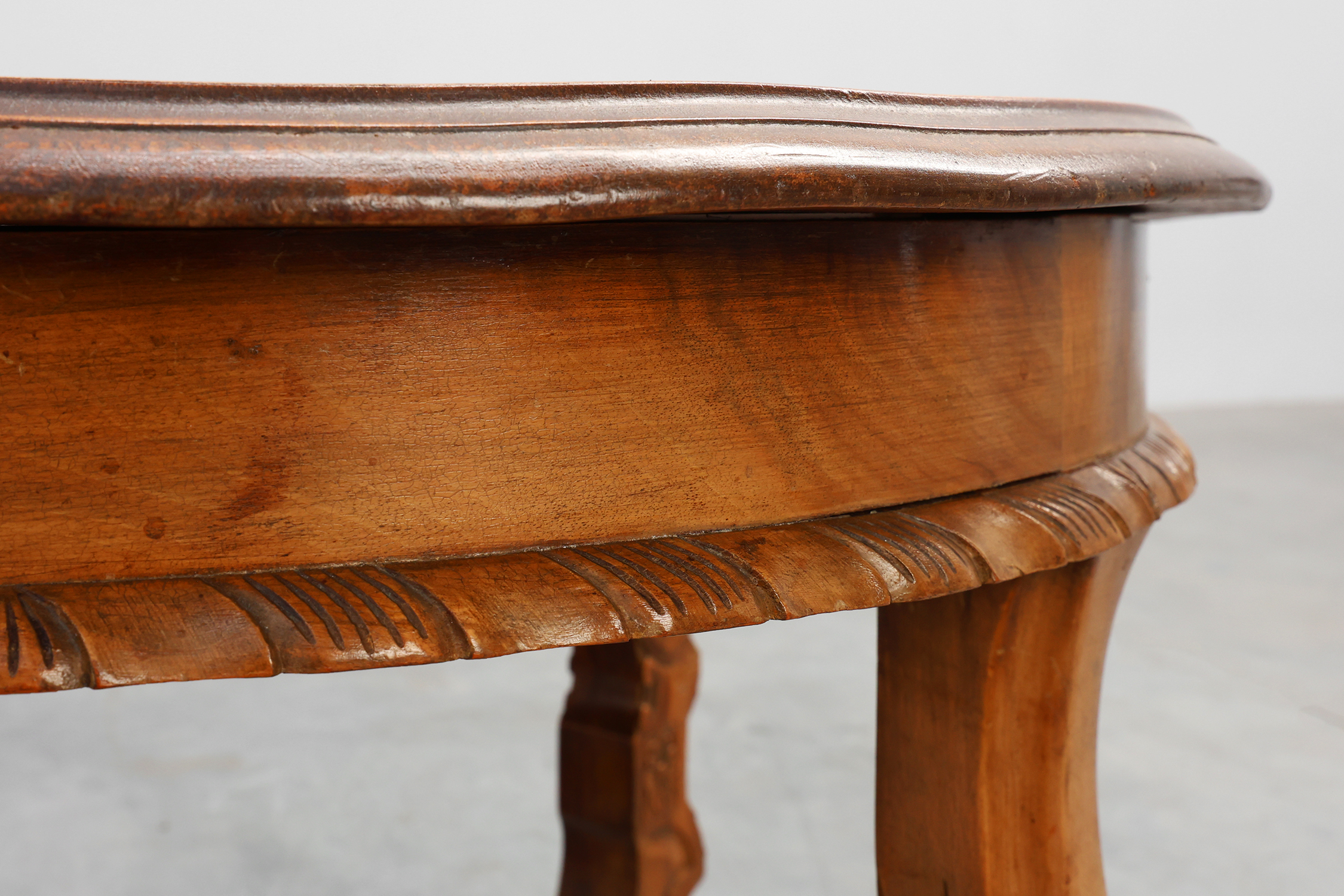 Renaissance‑Style Round Walnut Coffee Table, France &ndash; Late 19th Centurythumbnail